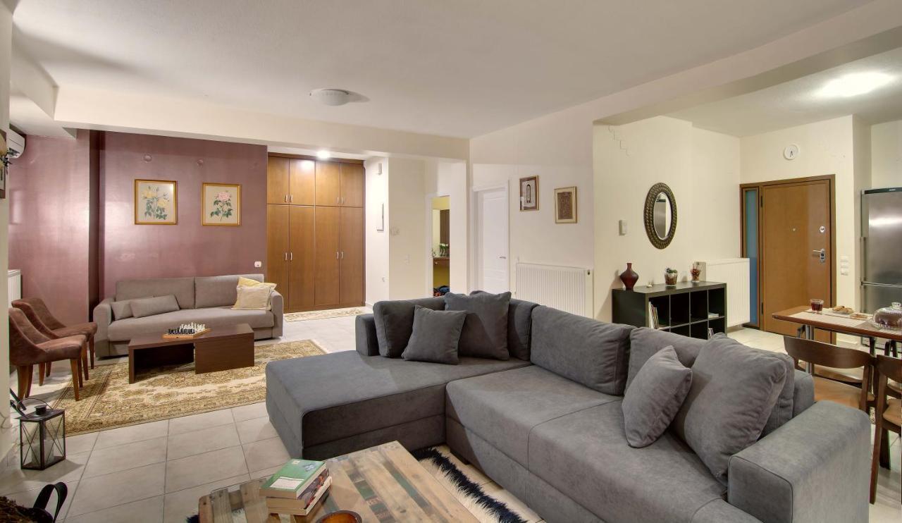 Country Place Apartment With Mountains View 이오아니아 외부 사진