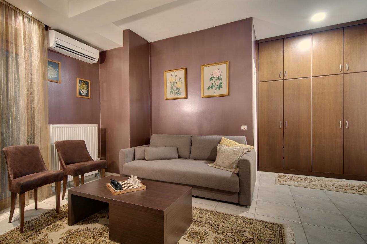 Country Place Apartment With Mountains View 이오아니아 외부 사진