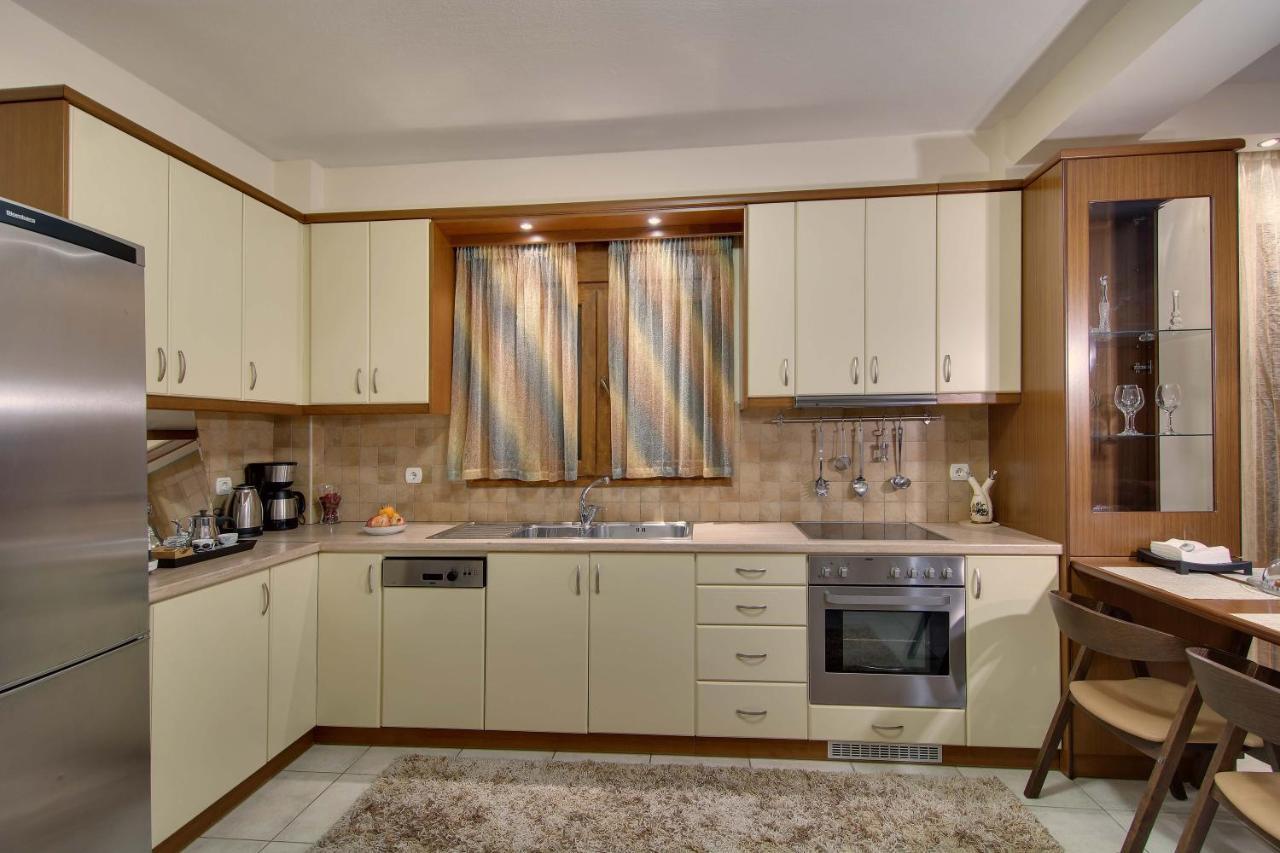 Country Place Apartment With Mountains View 이오아니아 외부 사진